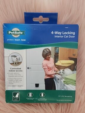 Brand New PETSAFE 4-WAY LOCKING INTERIOR CAT DOOR
